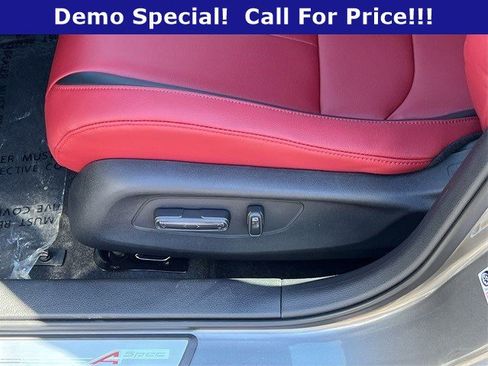 Used 2025 Acura Integra A-Spec image 10