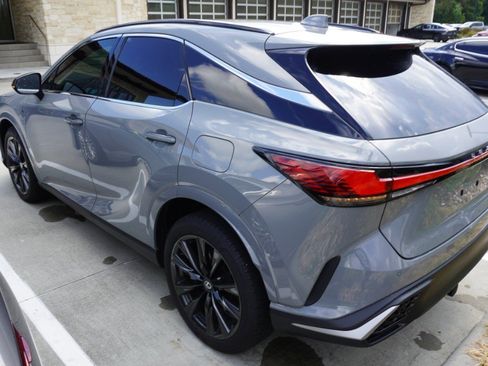 Certified 2026 Lexus RX 350h w/ Convenience Package AWD/4WD image 9