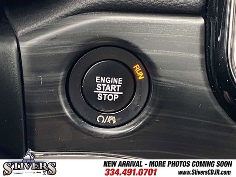 Used 2019 Jeep Grand Cherokee Limited AWD/4WD image 28