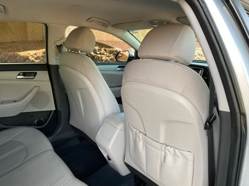 Used 2018 Hyundai Sonata ECO FWD image 39