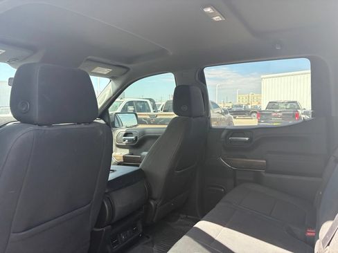 Used 2021 Chevrolet Silverado 1500 RST AWD/4WD image 9