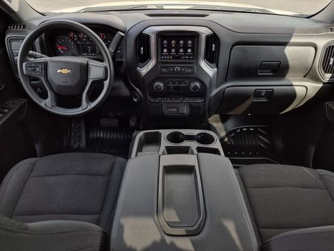 Used 2025 Chevrolet Silverado 1500 W/T w/ WT Value Package image 32