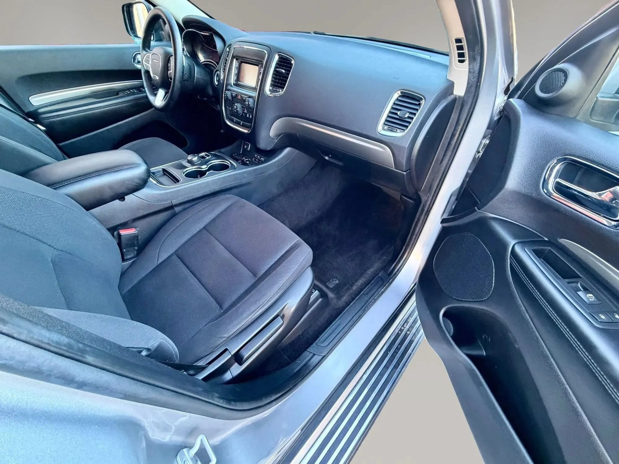 Used 2015 Dodge Durango SXT AWD/4WD image 12