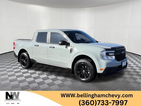 Used 2022 Ford Maverick XL image 1