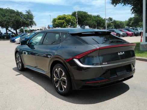 Used 2023 Kia EV6 Wind w/ Wind Technology Package RWD image 11