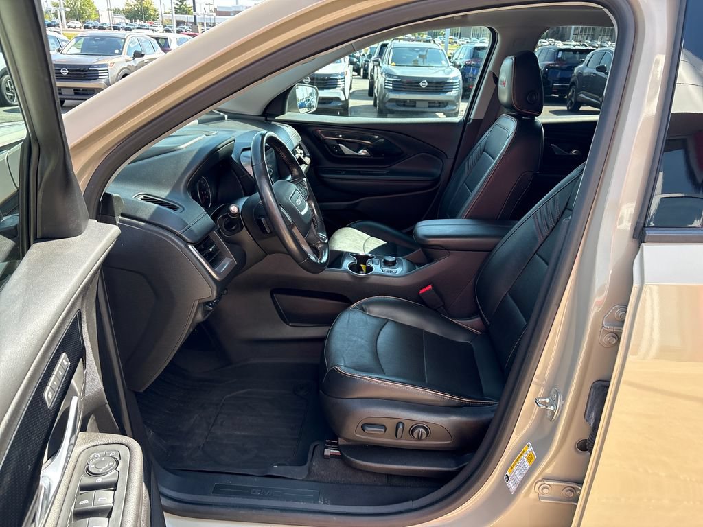 Used 2022 GMC Terrain AT4 w/ Infotainment Package II AWD/4WD image 9