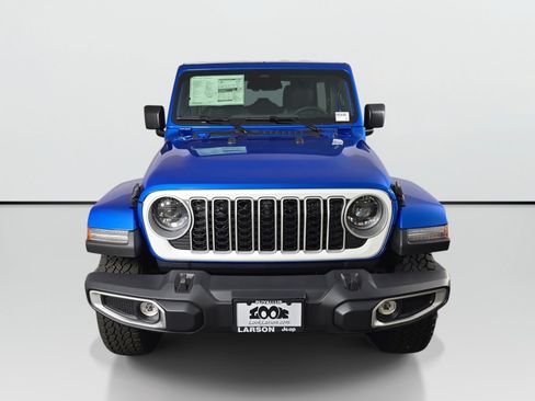 New 2026 Jeep Wrangler Unlimited Sahara w/ Whitecap Package AWD/4WD image 8