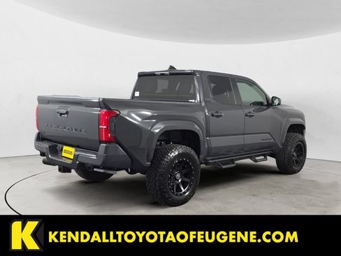 Used 2026 Toyota Tacoma SR5 AWD/4WD image 5