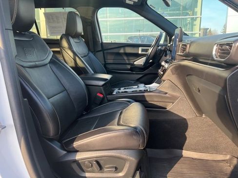 Used 2024 Ford Explorer ST w/ Equipment Group 401A image 11