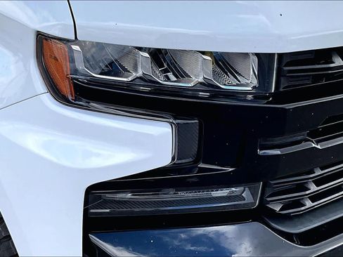 Used 2019 Chevrolet Silverado 1500 LT Trail Boss image 28