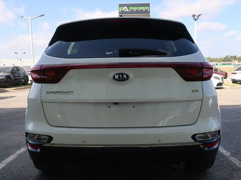 Used 2020 Kia Sportage EX w/ Option Group 15 FWD image 9