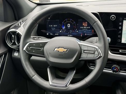 Used 2026 Chevrolet Equinox LT w/ Convenience Package II AWD/4WD image 19