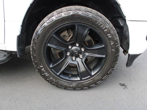 Used 2021 RAM 1500 Big Horn AWD/4WD image 21