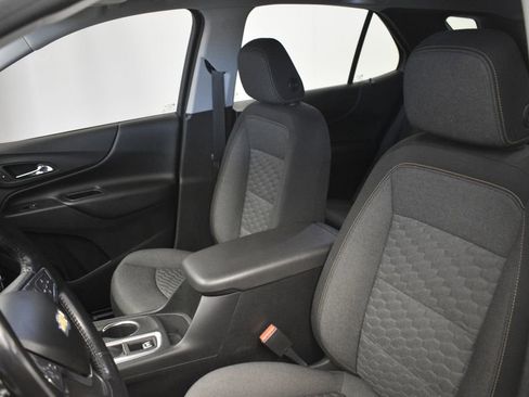 Used 2020 Chevrolet Equinox LT image 36
