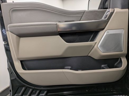 Used 2024 Ford F150 Platinum w/ Equipment Group 703A Plus image 8