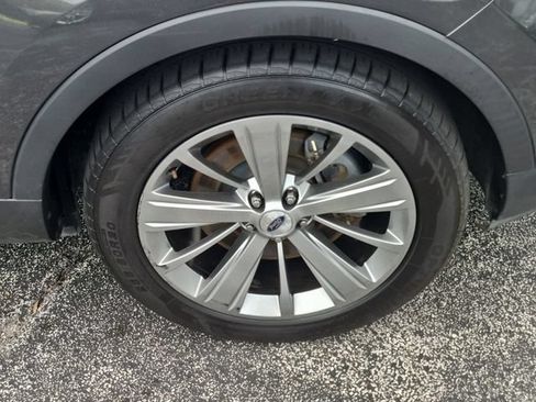 Used 2018 Ford Explorer Limited FWD image 29