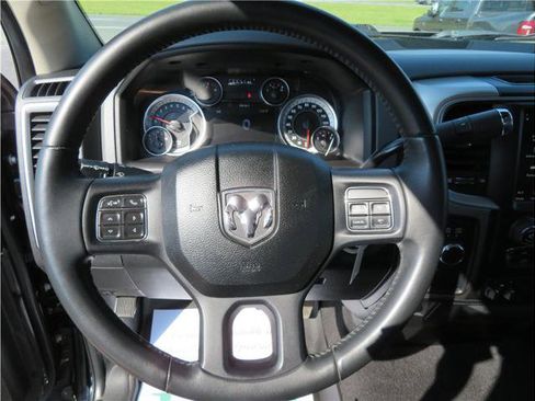 Used 2018 RAM 2500 SLT w/ Popular Equipment Group AWD/4WD image 8