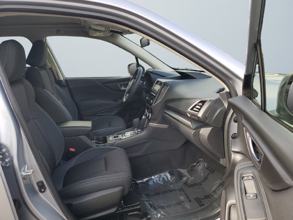 Certified 2023 Subaru Forester Premium AWD/4WD image 15