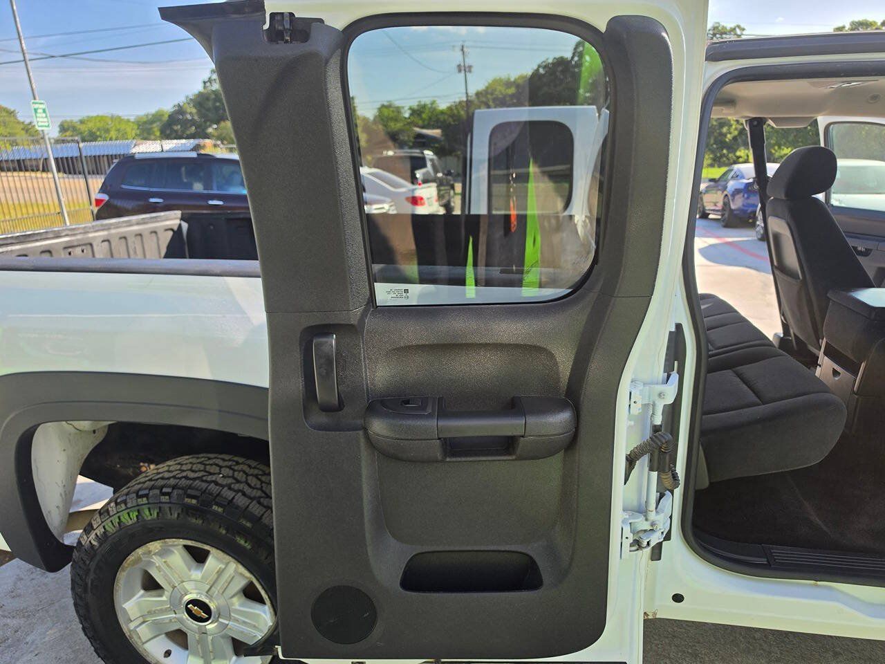 Used 2011 Chevrolet Silverado 1500 LT w/ All-Star Edition RWD image 19