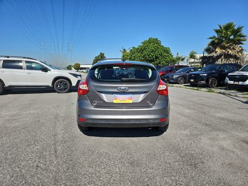 Used 2012 Ford Focus SE image 6