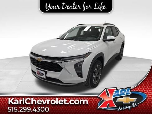 New 2026 Chevrolet Trax LT w/ Driver Confidence Package image 1