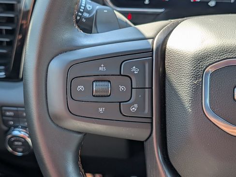 Used 2024 GMC Sierra 1500 AT4 w/ Technology Package AWD/4WD image 25
