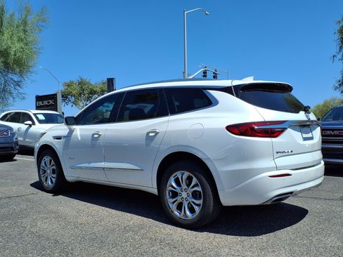 Used 2021 Buick Enclave Avenir w/ Avenir Technology Package FWD image 8