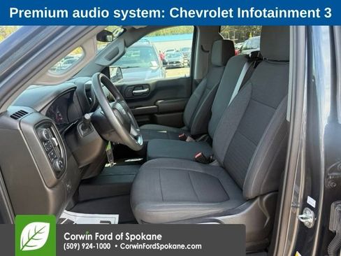 Used 2022 Chevrolet Silverado 1500 Custom Trail Boss AWD/4WD image 2