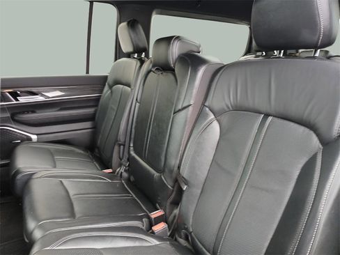 Used 2022 Jeep Wagoneer Series II w/ Premium Group I image 25