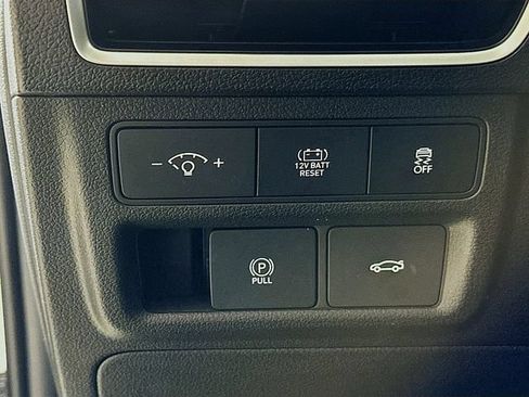 Used 2025 Hyundai Sonata SEL FWD image 10
