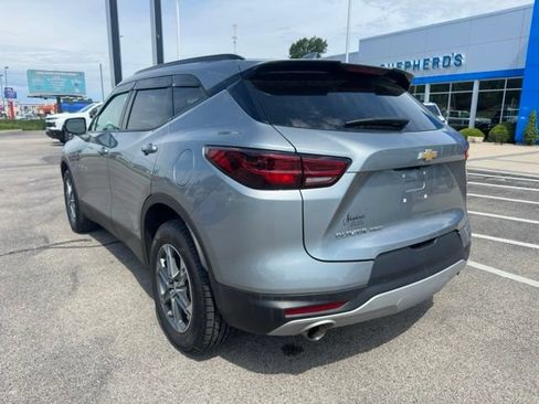 Used 2025 Chevrolet Blazer LT AWD/4WD image 17