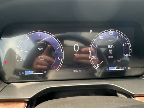 Used 2024 Jeep Grand Cherokee L Summit image 18