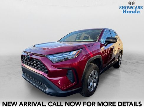 Used 2023 Toyota RAV4 LE FWD image 2