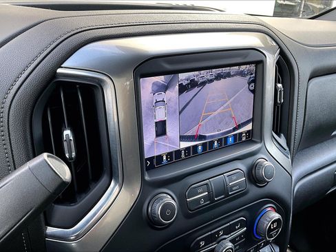 Used 2022 Chevrolet Silverado 2500 LTZ w/ Z71 Chrome Sport Edition image 21