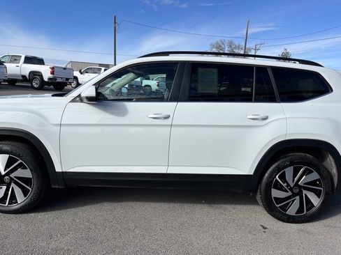 Used 2025 Volkswagen Atlas SE image 5