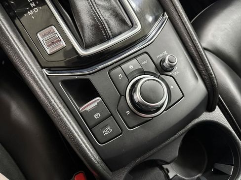 Used 2017 MAZDA CX-5 Touring image 35