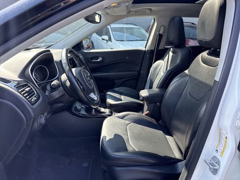 Used 2020 Jeep Compass Limited AWD/4WD image 17