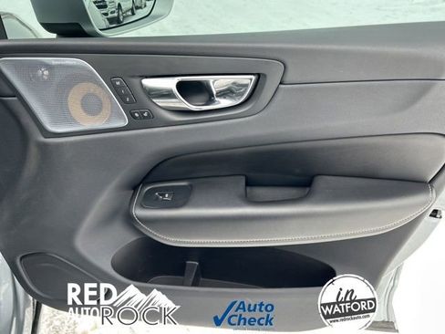 Used 2019 Volvo XC60 T8 R-Design w/ Advanced Package image 20