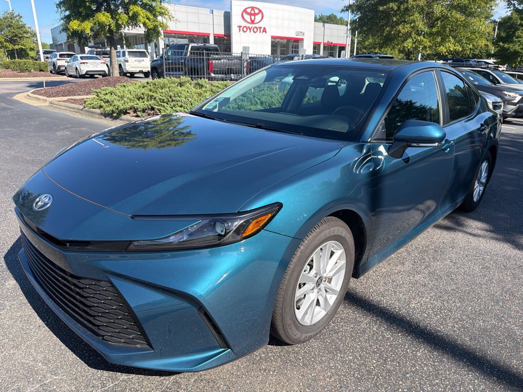 Used 2026 Toyota Camry LE FWD image 2