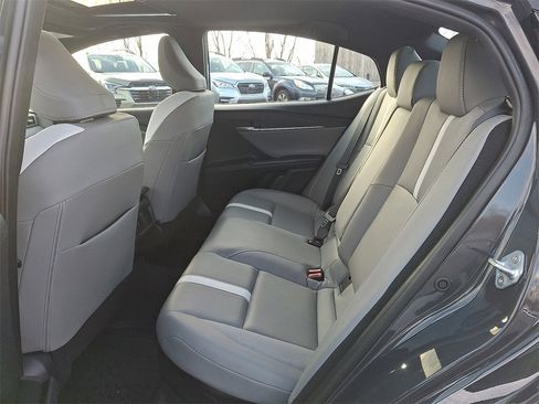 Used 2025 Toyota Camry SE image 10