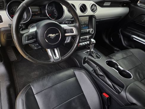Used 2015 Ford Mustang GT Premium w/ Equipment Group 401A RWD image 8