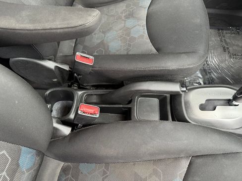 Used 2017 Chevrolet Spark LT FWD image 28