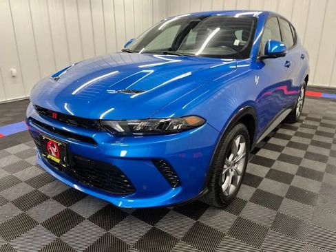 Used 2024 Dodge Hornet R/T w/ Tech Pack w/o Parking AWD/4WD image 6