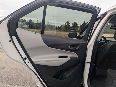 Used 2019 Chevrolet Equinox Premier image 24