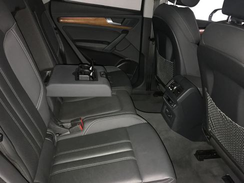 Used 2023 Audi Q5 2.0T Prestige w/ Prestige Package image 15