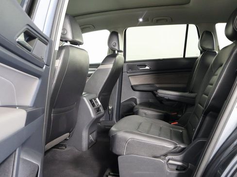 Used 2021 Volkswagen Atlas SEL Premium AWD/4WD image 11