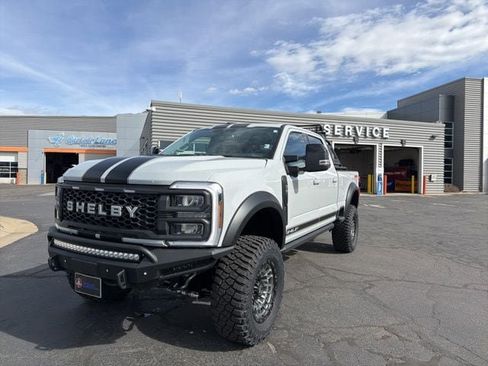 New 2025 Ford F250 Lariat w/ Lariat Ultimate Package AWD/4WD image 2