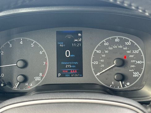 Used 2023 Toyota Corolla SE image 27