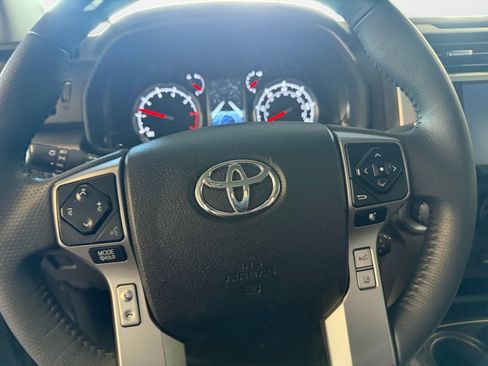 Used 2022 Toyota 4Runner TRD Sport image 13