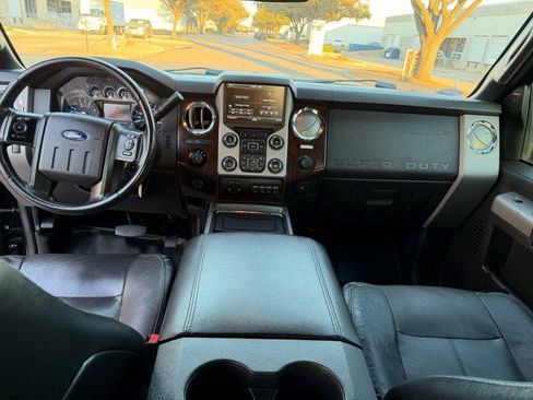 Used 2014 Ford F350 Lariat w/ Lariat Ultimate Package image 13